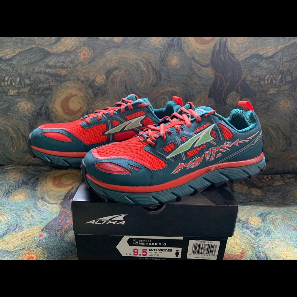 Altra Lone Peak 3.0 women’s 9.5